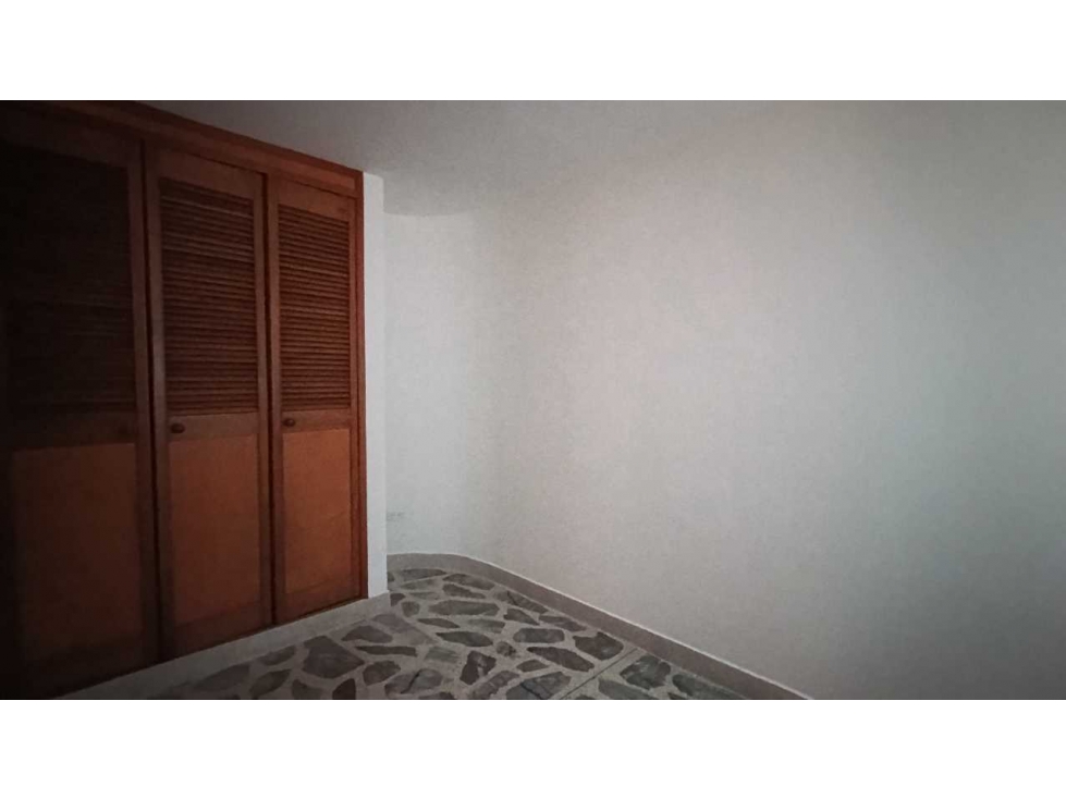 Apartamento en arriendo en El Portal, Envigado · foto 12 de 13