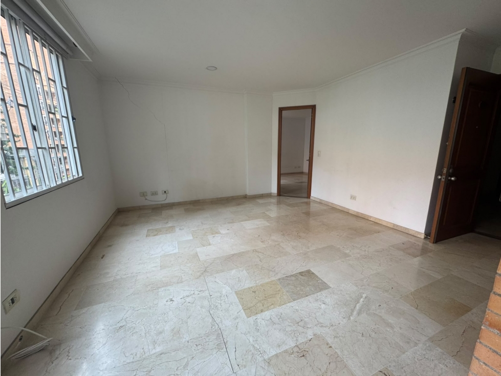 Apartaestudio en arriendo en Laureles, Medellín · foto 13 de 15