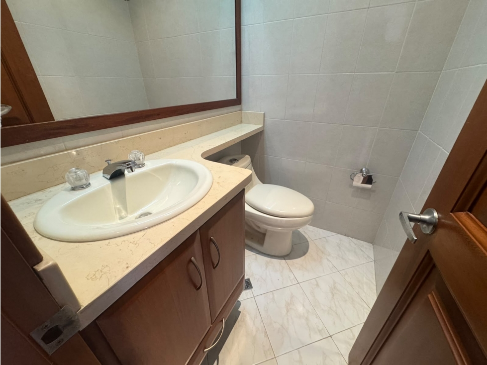 Apartaestudio en arriendo en Laureles, Medellín · foto 14 de 15