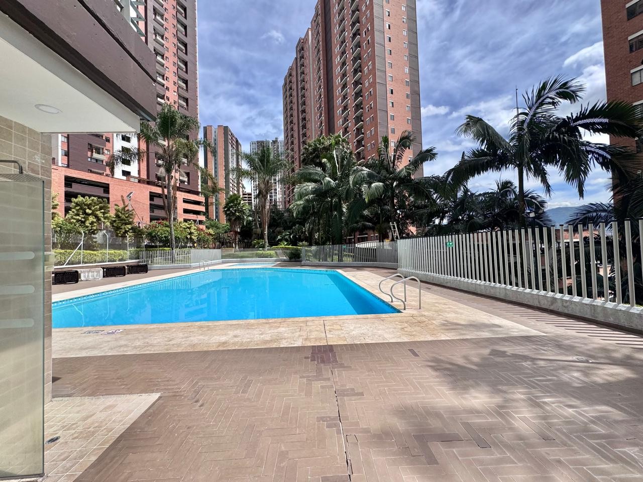 Apartamento en venta en Rodeo Alto, Medellín · foto 5 de 13