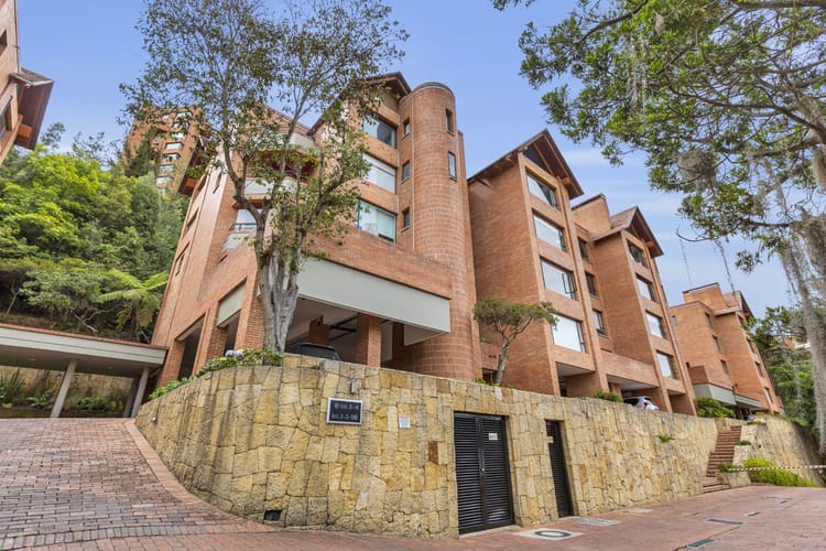 Apartamento en venta en Bosque De Pinos, Bogotá · foto 2 de 14