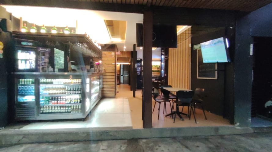 Local en arriendo en El Poblado, Medellín, 210 m² · foto 3 de 13