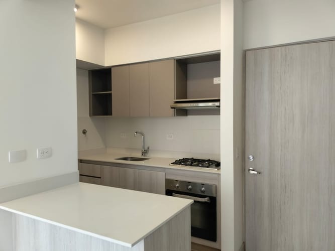 Apartamento de 1 alcoba en venta en El Poblado, Medellín, 50 m² · foto 4 de 13