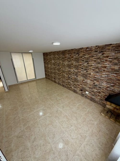 Casa de 3 alcobas en venta en Alameda Del Rio, Madrid, 123 m² · foto 3 de 18