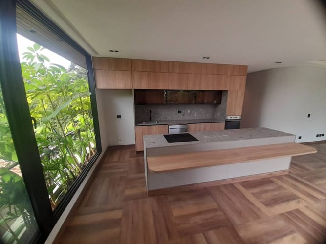 Apartamento de 2 alcobas en venta en Loma Del Campestre, Medellín, 178 m² · foto 3 de 24