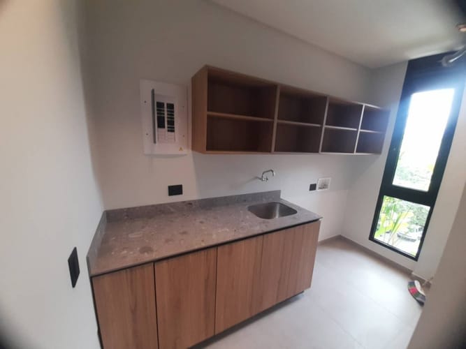 Apartamento de 2 alcobas en venta en Loma Del Campestre, Medellín, 178 m² · foto 22 de 24