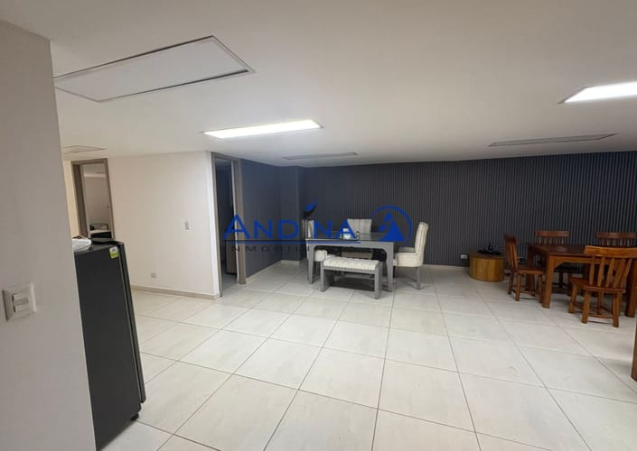 Local en arriendo en La Castellana, Medellín, 340 m² · foto 7 de 18