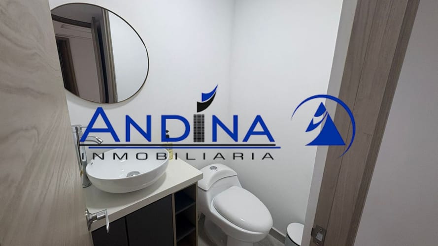 Local en arriendo en La Castellana, Medellín, 340 m² · foto 6 de 18
