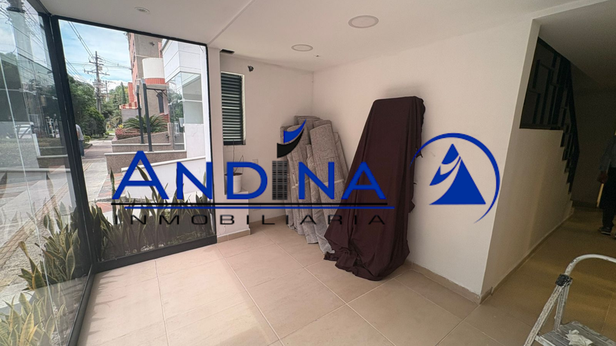 Local en arriendo en La Castellana, Medellín, 340 m² · foto 18 de 18