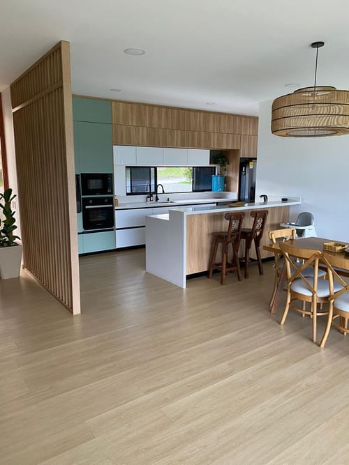 Casa de 4 alcobas en venta en Tribunas Corcega, Pereira, 410 m² · foto 2 de 16