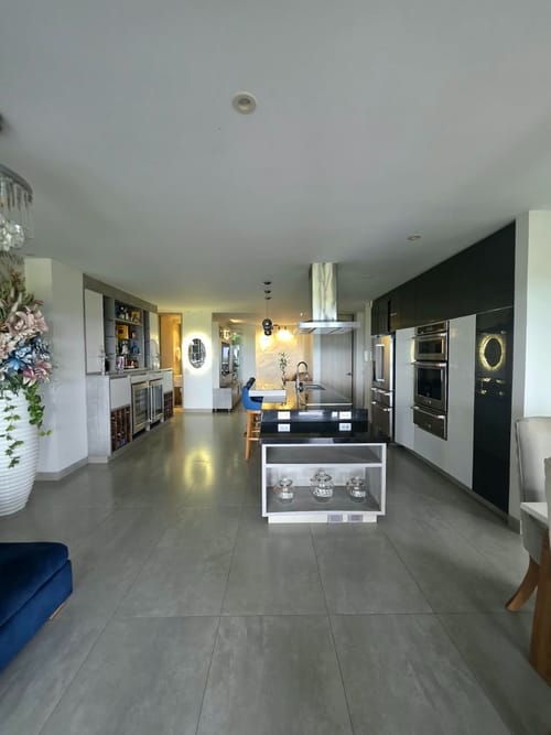 Apartamento de 3 alcobas en venta en Los Remansos La Tablita, Ibagué, 200 m² · foto 3 de 24