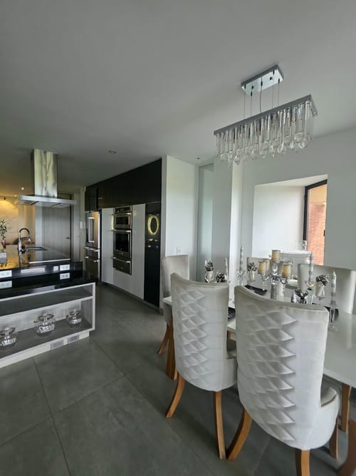 Apartamento de 3 alcobas en venta en Los Remansos La Tablita, Ibagué, 200 m² · foto 10 de 24