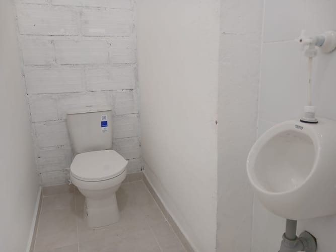 Local en venta en El Poblado, Medellín, 402 m² · foto 6 de 17