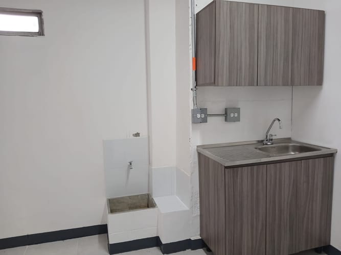 Local en venta en El Poblado, Medellín, 402 m² · foto 5 de 17