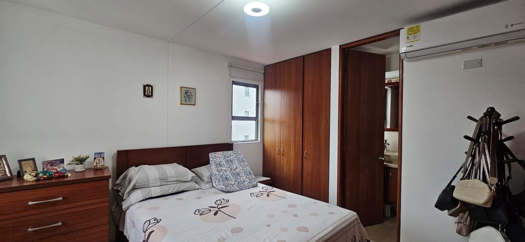 Apartamento de 3 alcobas en venta en Valle Del Lili, Cali, 105 m² · foto 8 de 14