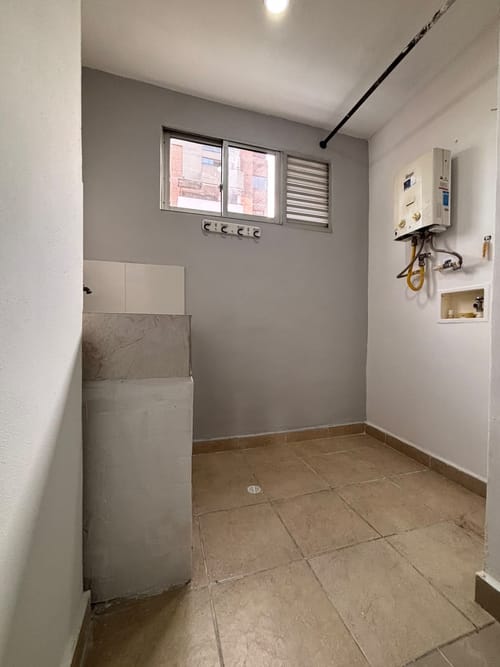 Apartamento de 3 alcobas en arriendo en Lorena, Medellín, 81 m² · foto 21 de 24