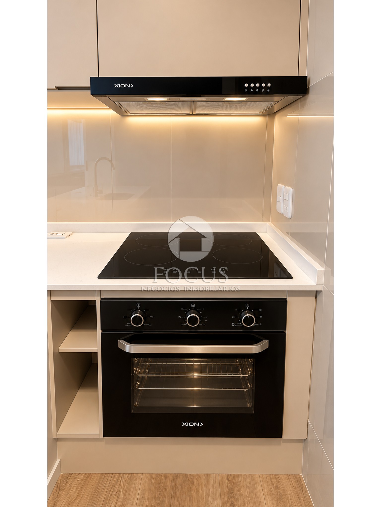 Alquiler Apartamento 2 Dormitorios con Garaje, Box y Terraza en Centro · Foto 9