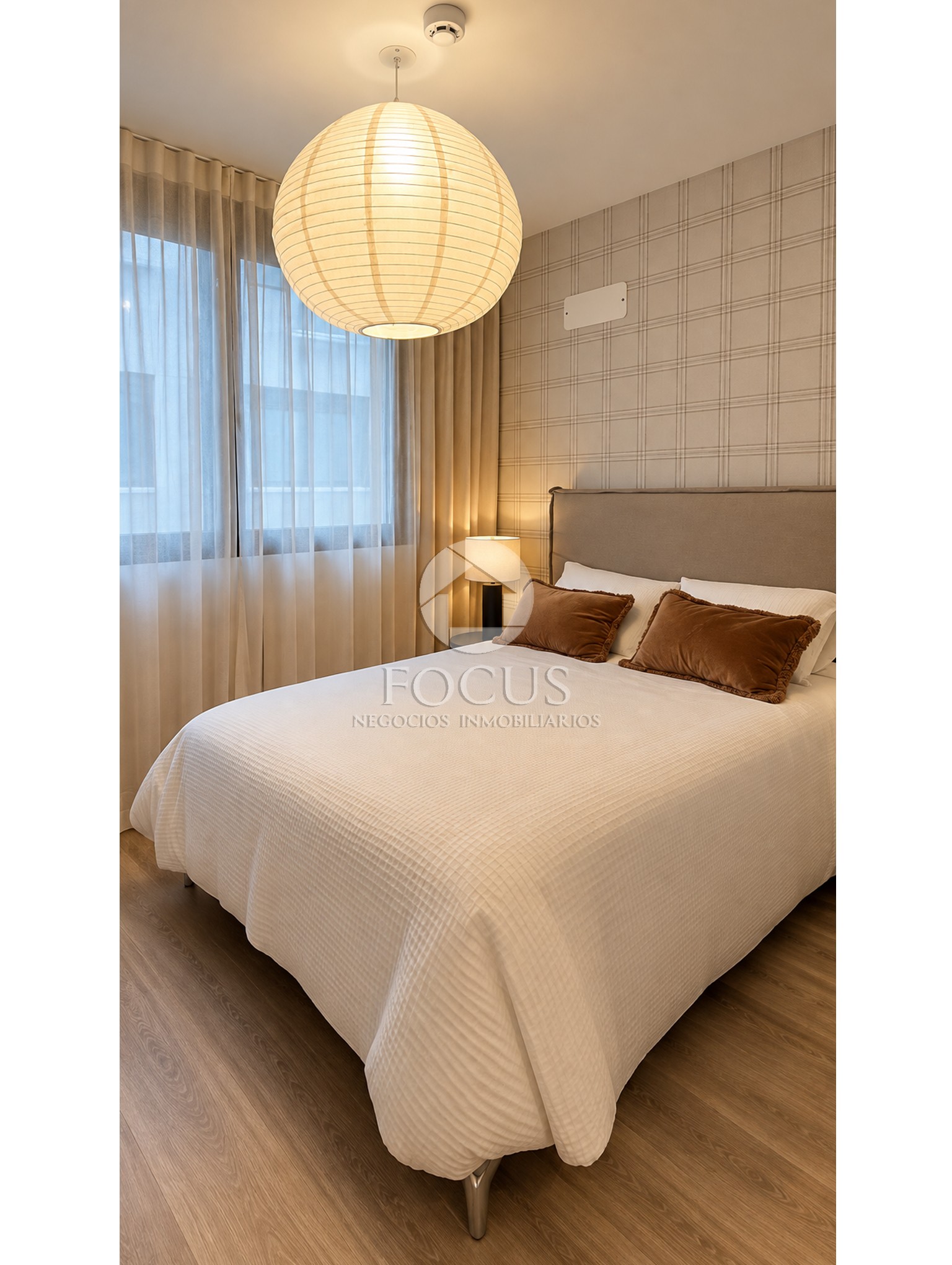 Alquiler Apartamento 2 Dormitorios con Garaje, Box y Terraza en Centro · Foto 11