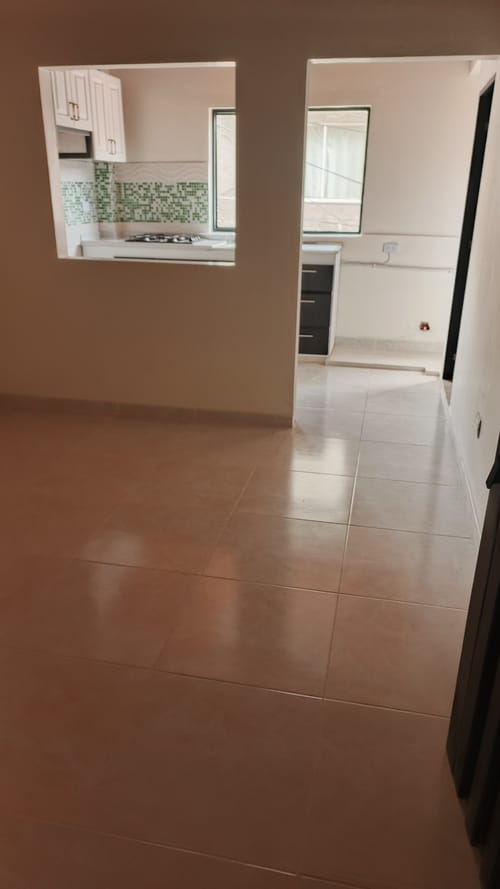 Apartamento de 2 alcobas en arriendo en Lago Timiza, Bogotá, 20 m² · foto 2 de 7