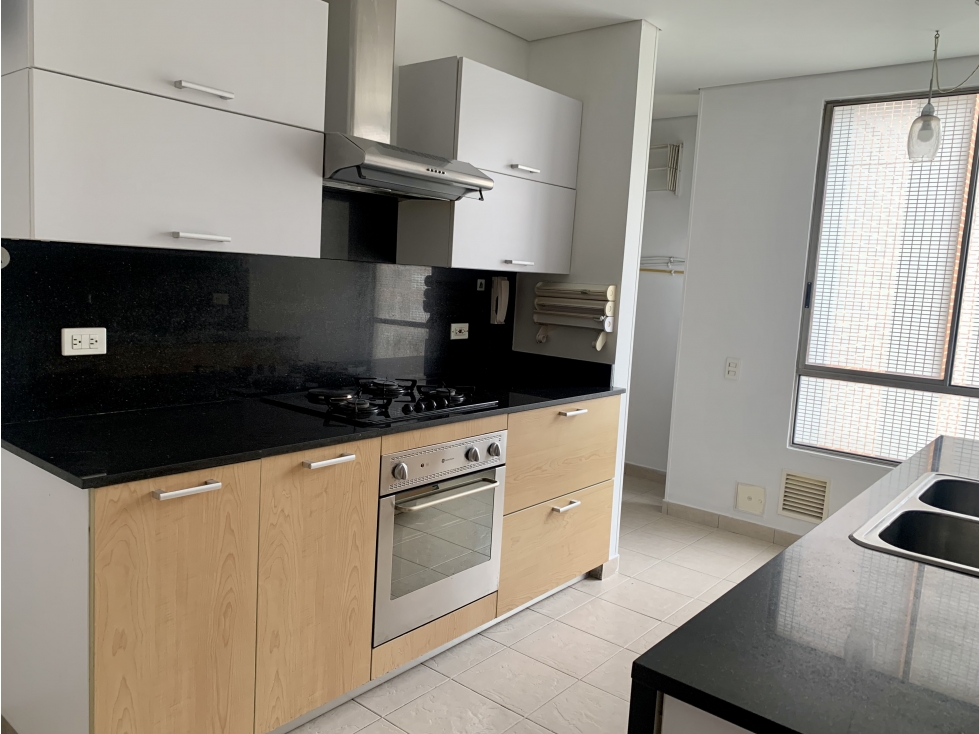 Apartamento en venta en Gratamira, Bogotá · foto 5 de 24