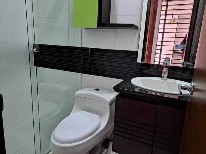 Apartamento de 2 alcobas en venta en Santa Barbara, Bogotá, 84 m² · foto 9 de 15