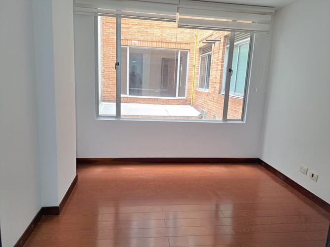 Apartamento de 2 alcobas en venta en Santa Barbara, Bogotá, 84 m² · foto 10 de 15