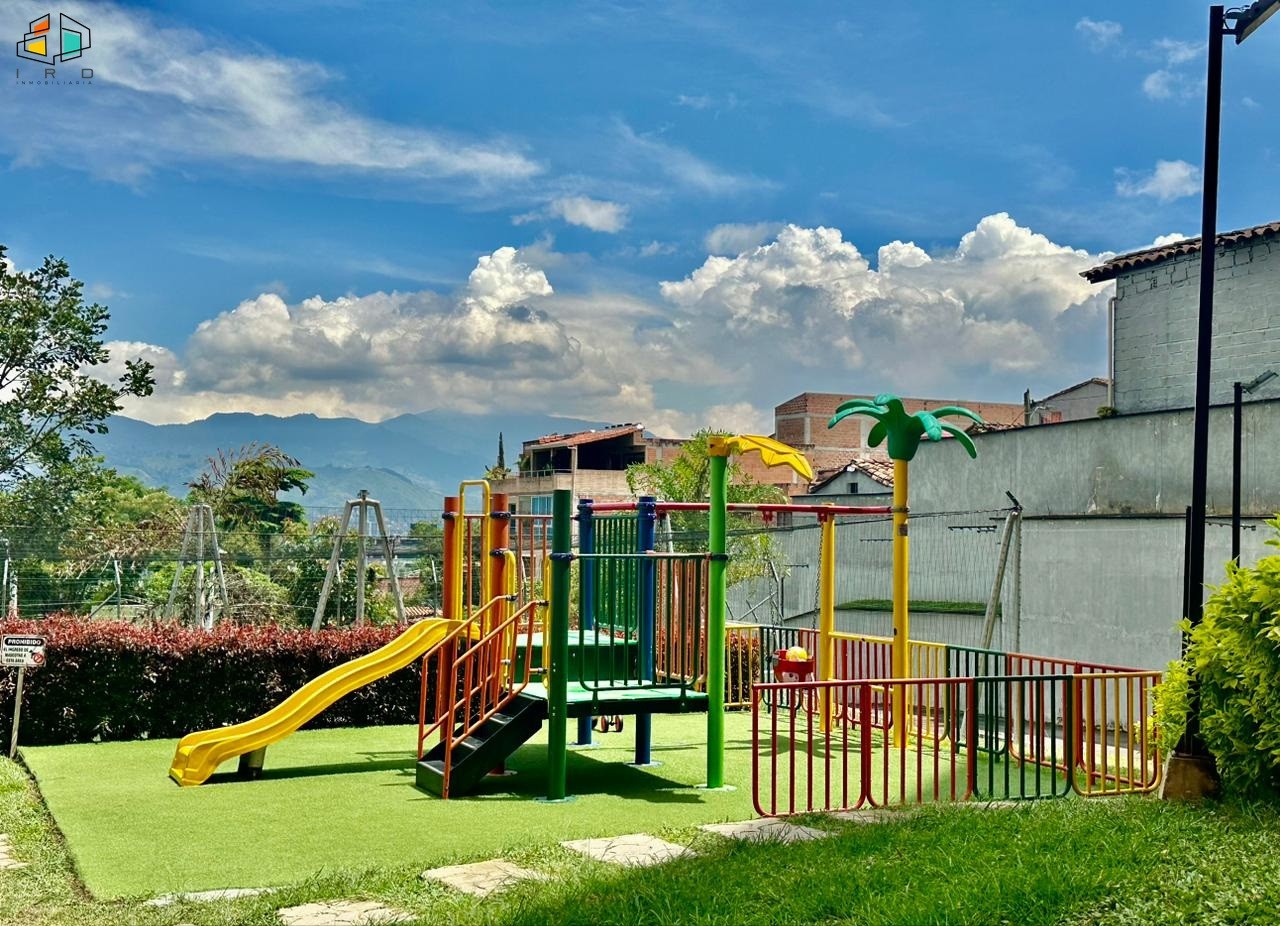 Apartamento en venta en Loma Benedictinos, Envigado · foto 9 de 24