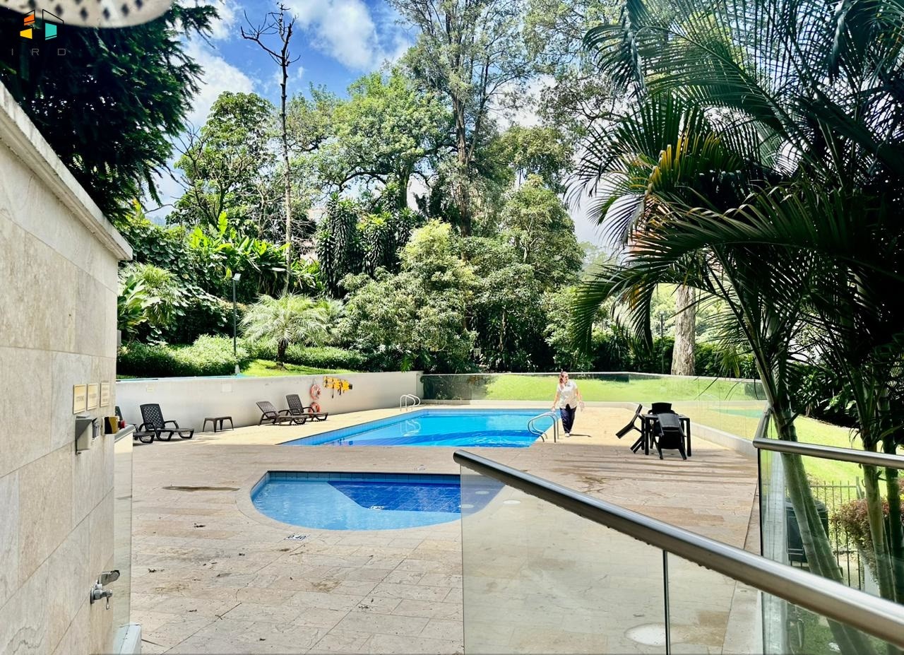 Apartamento en venta en Loma Benedictinos, Envigado · foto 2 de 24