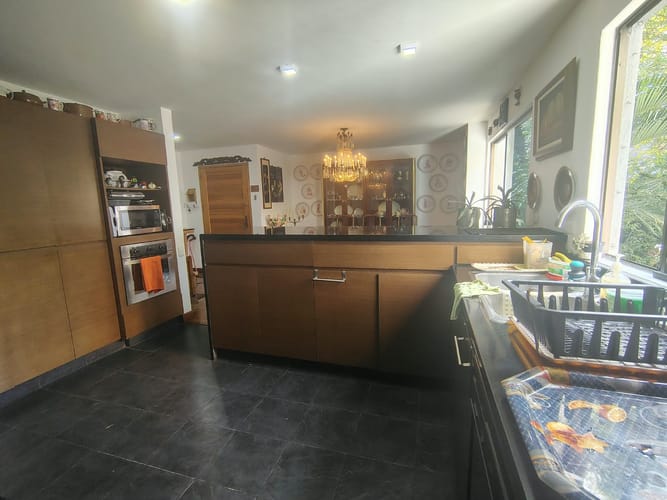 Apartamento de 2 alcobas en venta en El Poblado, Medellín, 145 m² · foto 5 de 18