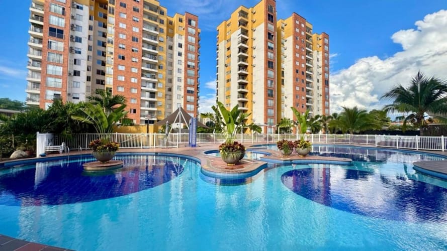 Apartamento de 3 alcobas en venta en Ub. Canaima, Neiva, 93 m² · foto 4 de 19