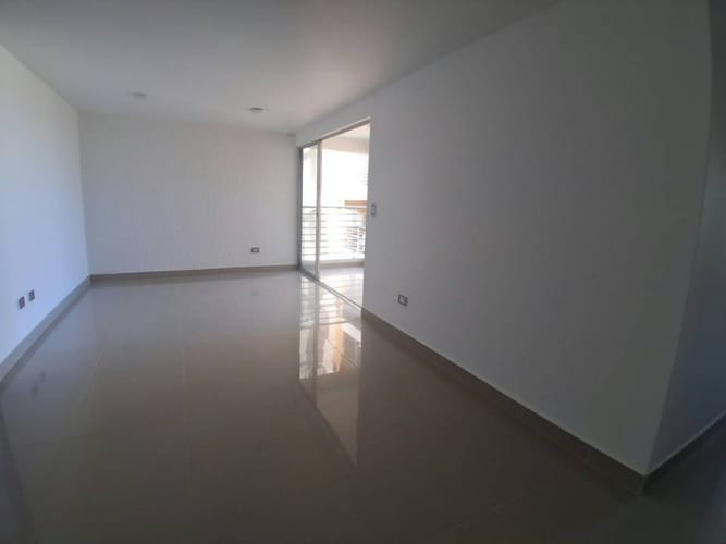 Apartamento de 3 alcobas en venta en Ub. Canaima, Neiva, 93 m² · foto 8 de 19