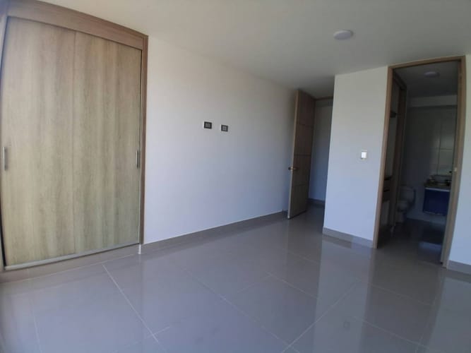 Apartamento de 3 alcobas en venta en Ub. Canaima, Neiva, 93 m² · foto 13 de 19