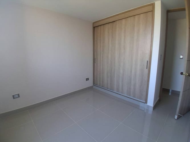 Apartamento de 3 alcobas en venta en Ub. Canaima, Neiva, 93 m² · foto 14 de 19