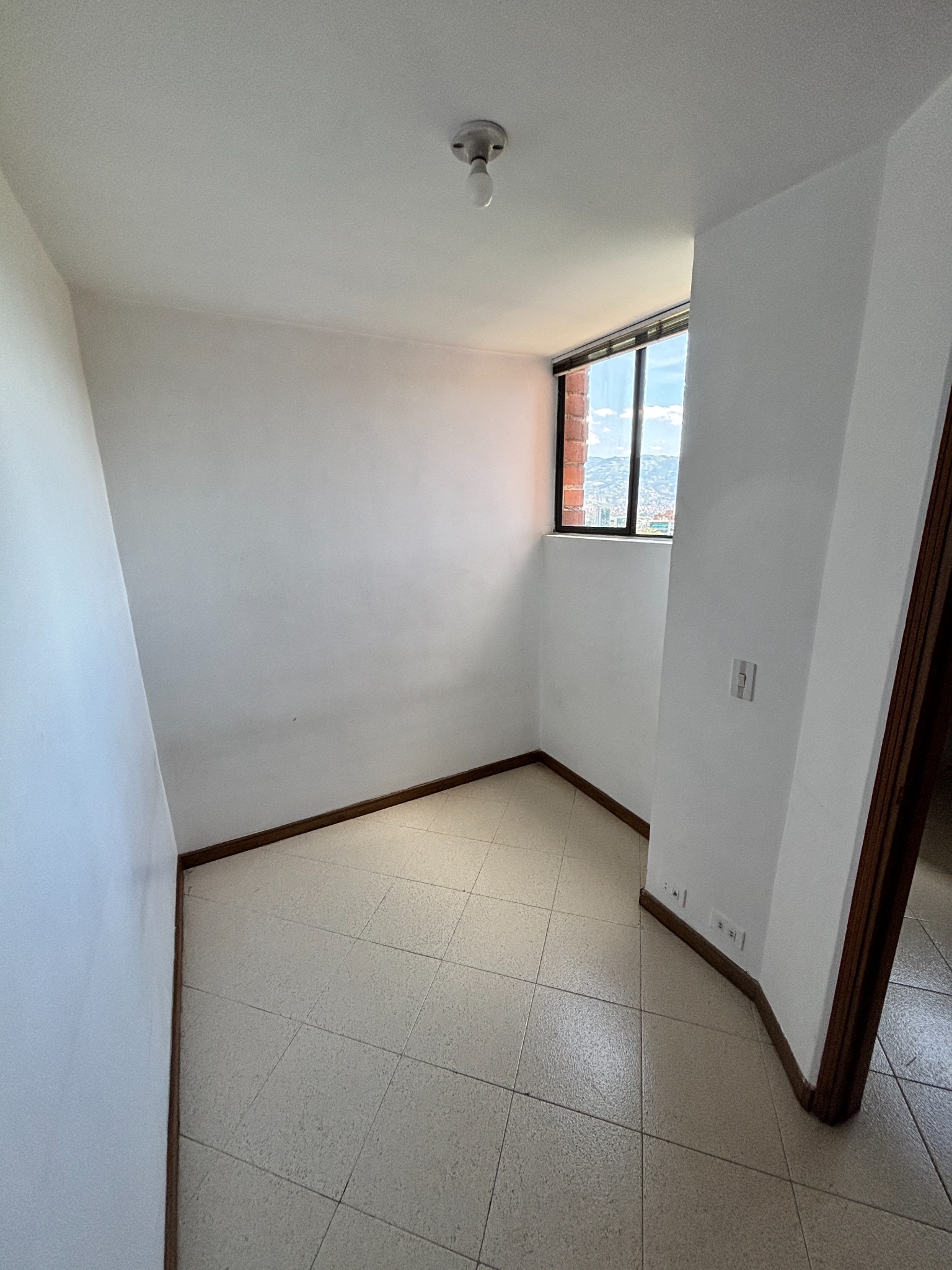Apartamento en venta en El Campestre, Medellín · foto 11 de 24