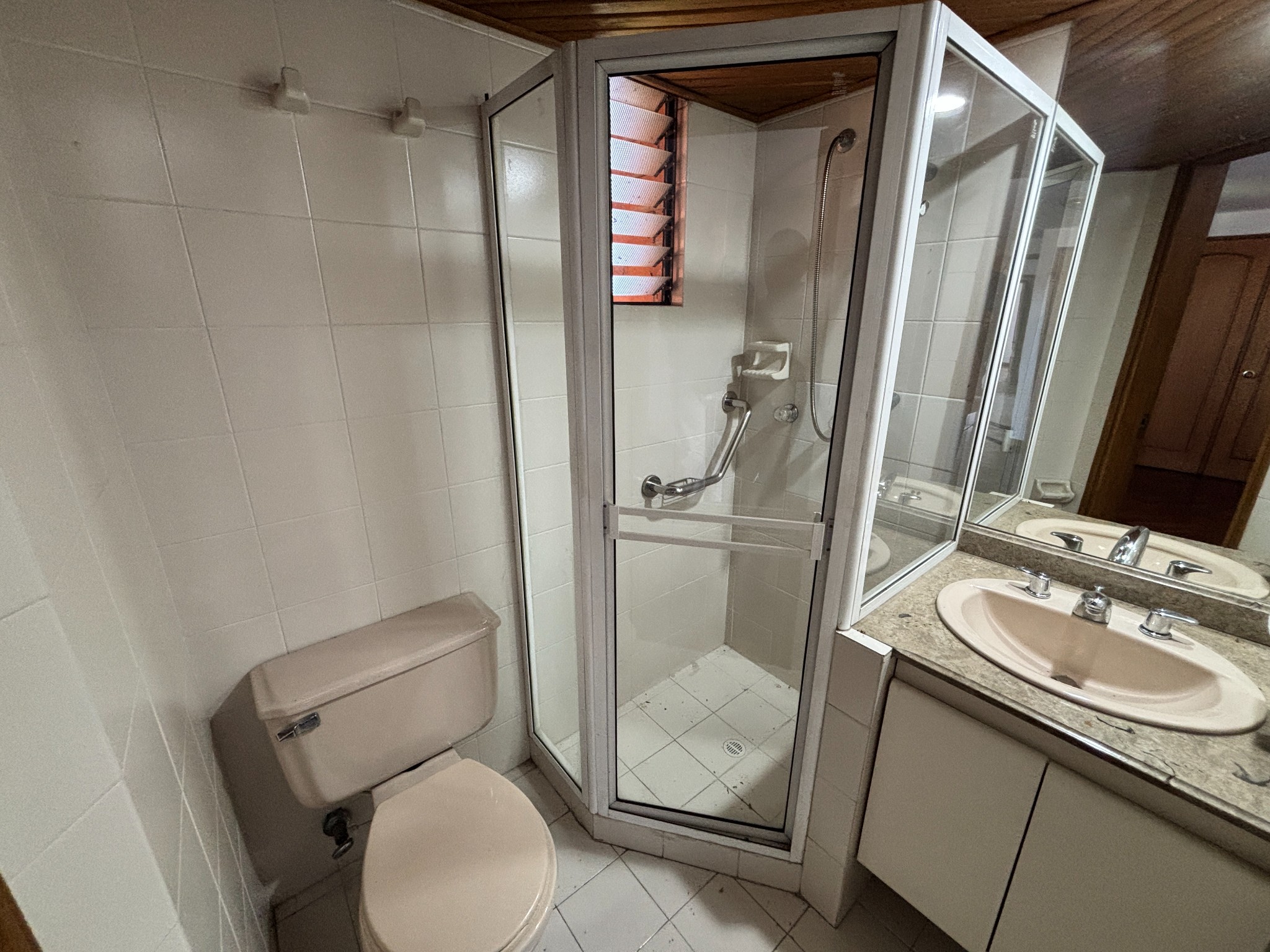 Apartamento en venta en El Campestre, Medellín · foto 20 de 24