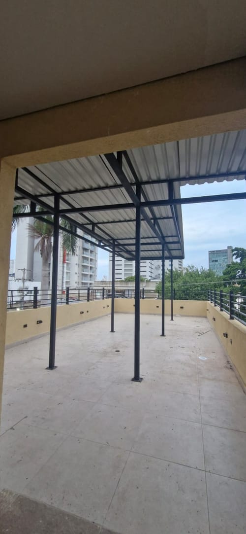 Casa de 19 alcobas en venta en Manga, Cartagena, 438 m² · foto 9 de 19