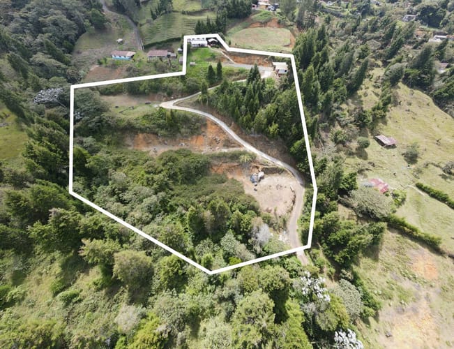 Finca en venta en San Isidro, Guarne, 13180 m² · foto 13 de 20