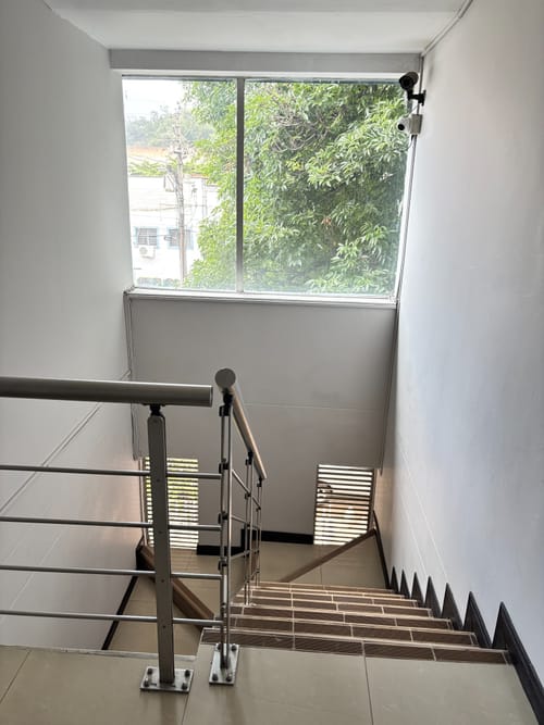 Edificio en venta en Laureles, Medellín, 1480 m² · foto 14 de 20