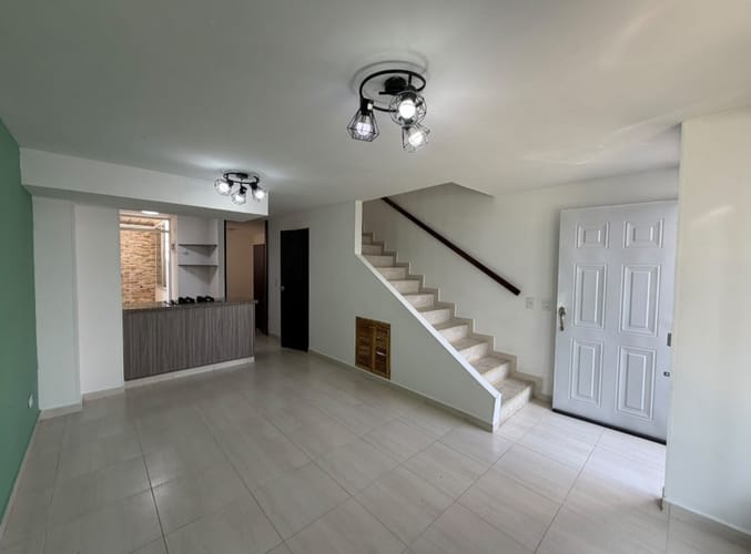 Casa de 3 alcobas en venta en Cr. Caminos Del Bosque, Armenia, 96 m² · foto 7 de 18