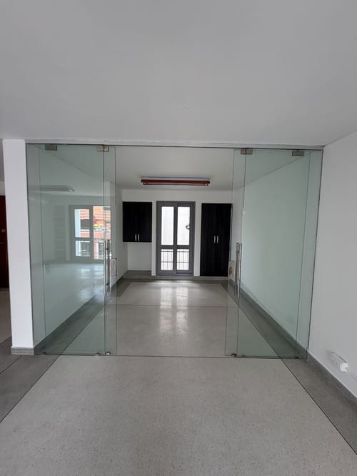 Oficina en arriendo en Granada, Cali, 60 m² · foto 3 de 10