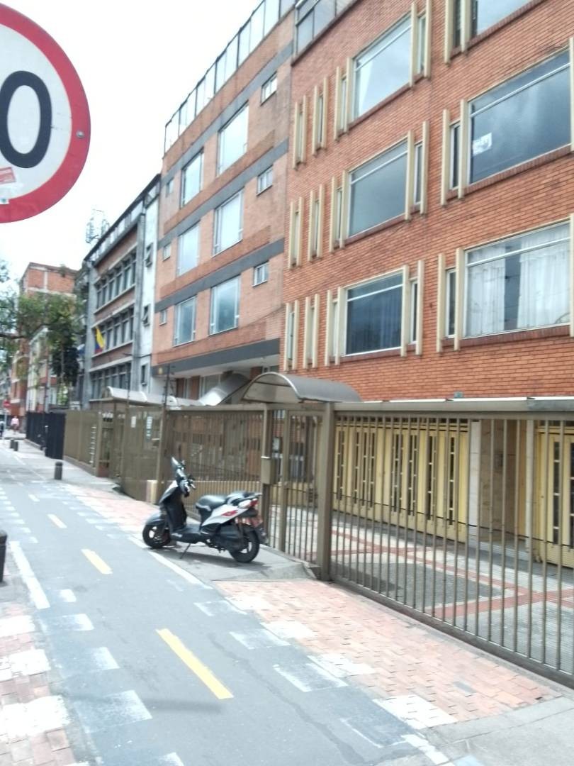 Apartamento en venta en Alfonso Lopez, Bogotá · foto 4 de 9
