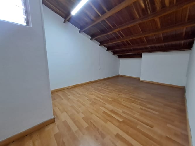 Apartamento de 3 alcobas en arriendo en Laureles, Medellín, 75 m² · foto 16 de 17