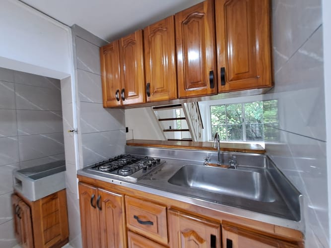 Apartamento de 3 alcobas en arriendo en Laureles, Medellín, 75 m² · foto 6 de 17