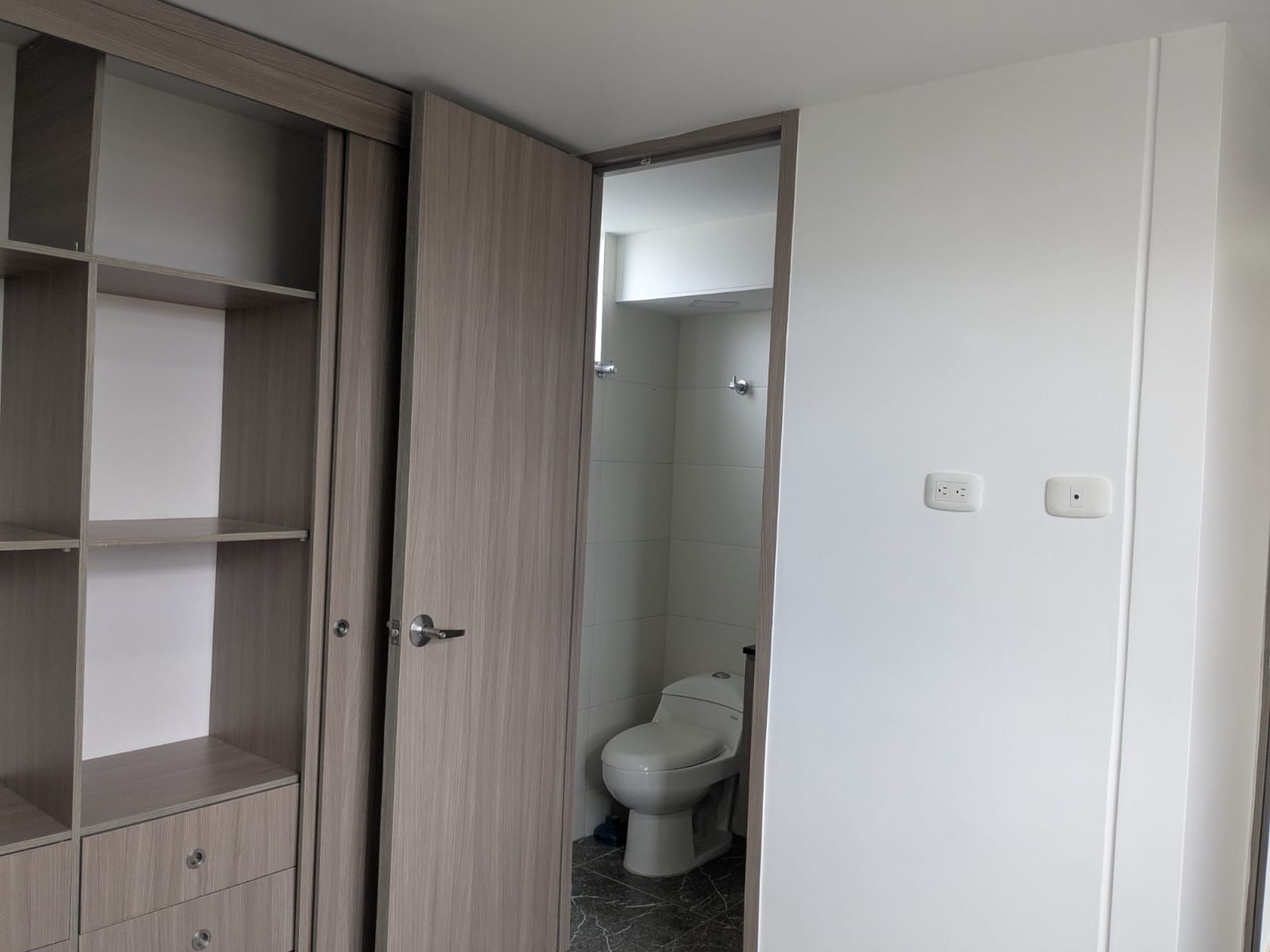 Apartamento en venta en La Felicidad, Bogotá · foto 8 de 14
