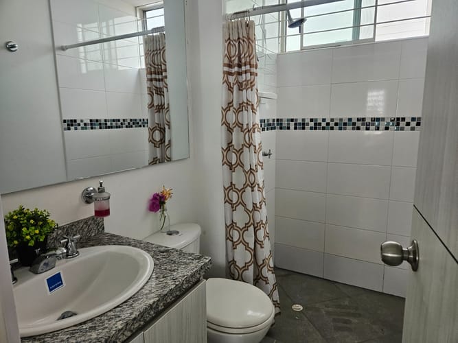 Apartamento de 3 alcobas en venta en Aqualina, Girardot, 85 m² · foto 15 de 20
