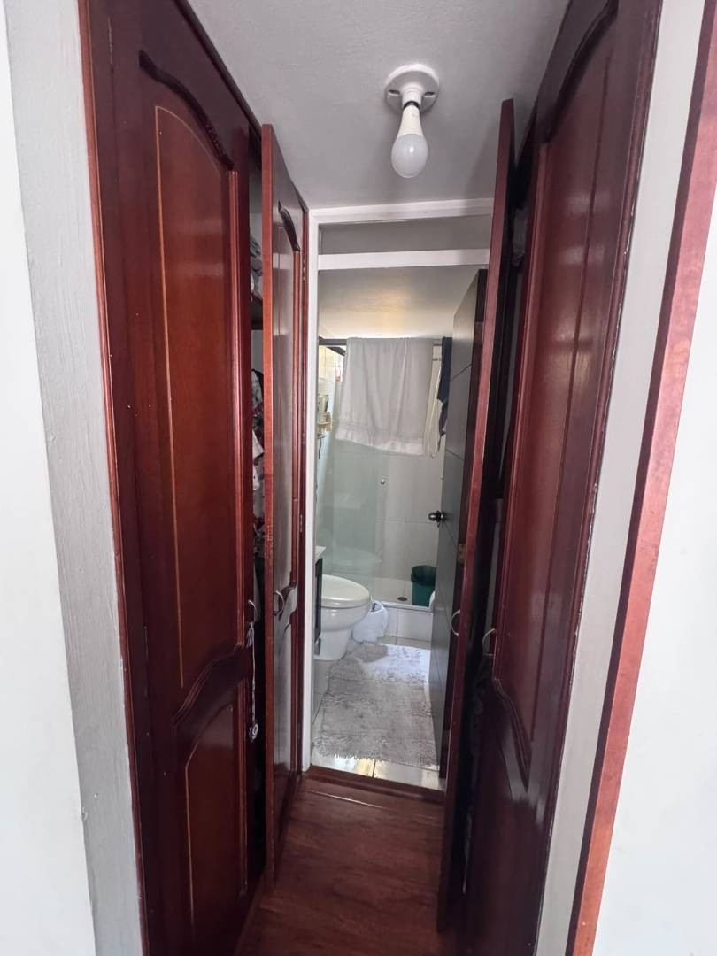 Apartamento en venta en Granada Norte, Bogotá · foto 9 de 24