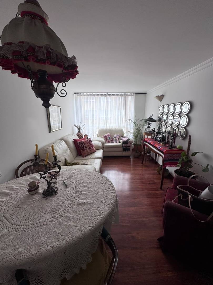 Apartamento en venta en Granada Norte, Bogotá · foto 12 de 24