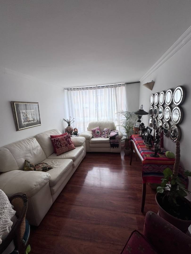 Apartamento en venta en Granada Norte, Bogotá · foto 16 de 24