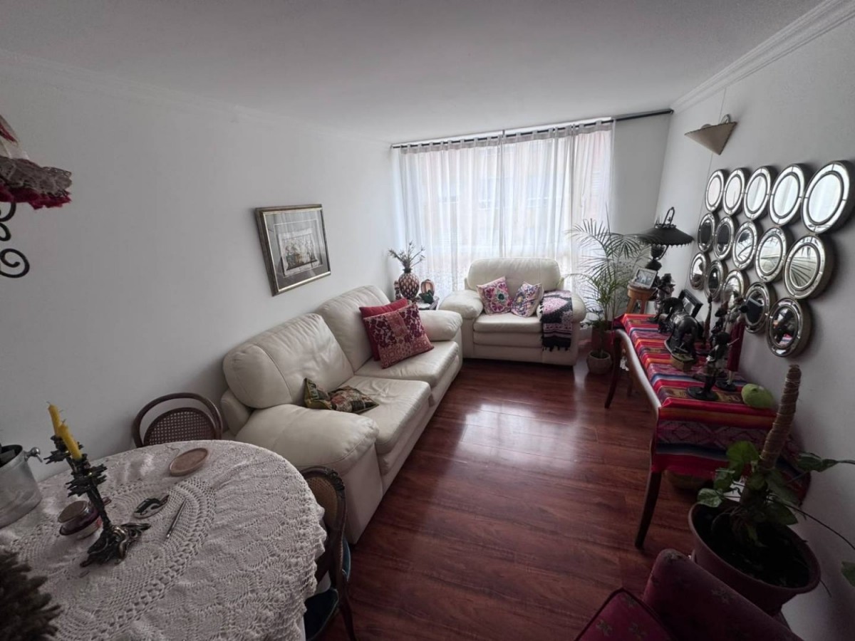 Apartamento en venta en Granada Norte, Bogotá · foto 17 de 24