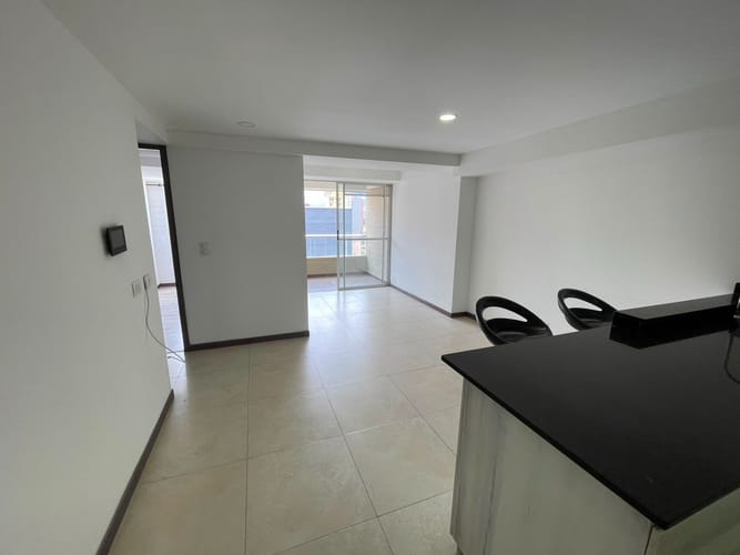 Apartamento de 2 alcobas en venta en Aves Maria, Sabaneta, 59 m² · foto 3 de 14